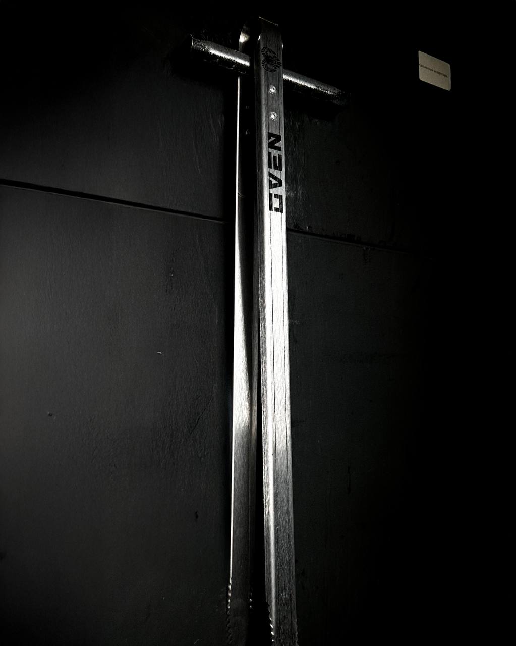 картинка Щипцы 50 см. Oven от магазина BigSmoke